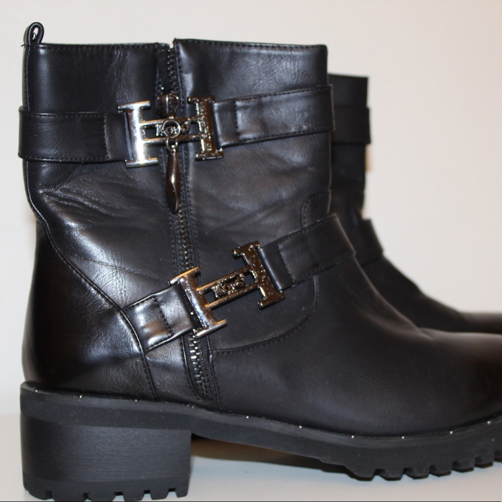 Black boots